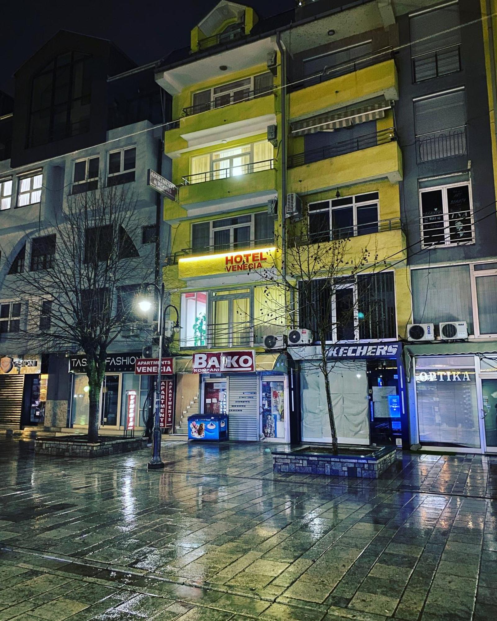 Hotel Venecia Apartments Struga Exterior photo